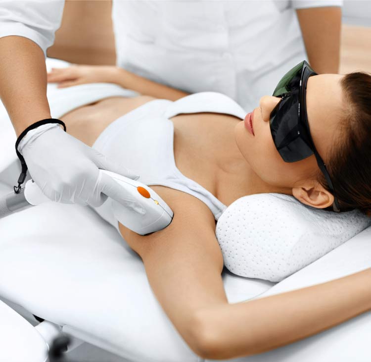 laser-hair-removal-hanford Advanced V20 Platform in action, providing precise and comfortable laser hair removal.